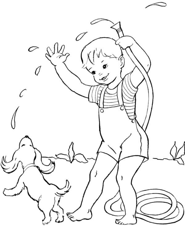 Раскраска  дети летом, мальчик со шлангом для полива играет с собачкой . Лето
