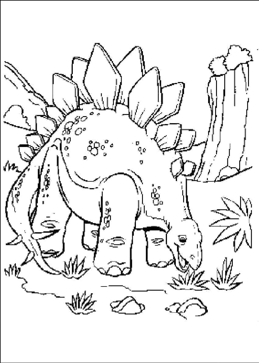 Раскраска Раскраски Динозавр есть траву. динозавр