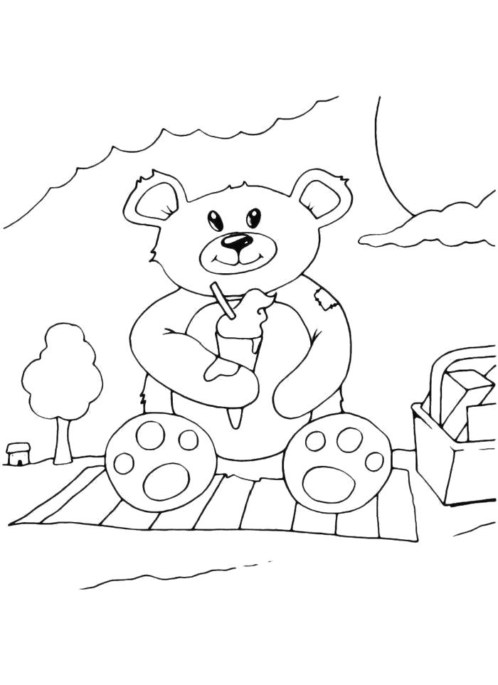 Раскраска Раскраска Мишка с мороженым. медведь