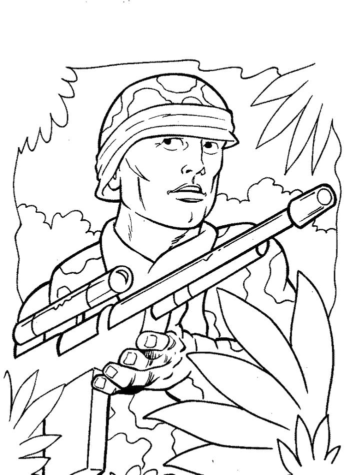 Раскраска солдат с ружьем, поздравительная открытка. Скачать 23 февраля.  Распечатать 23 февраля
