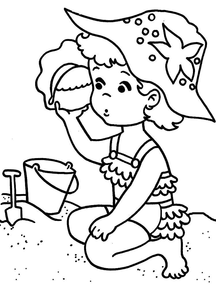 Раскраска Девочка слушает ракушку на пляже. 