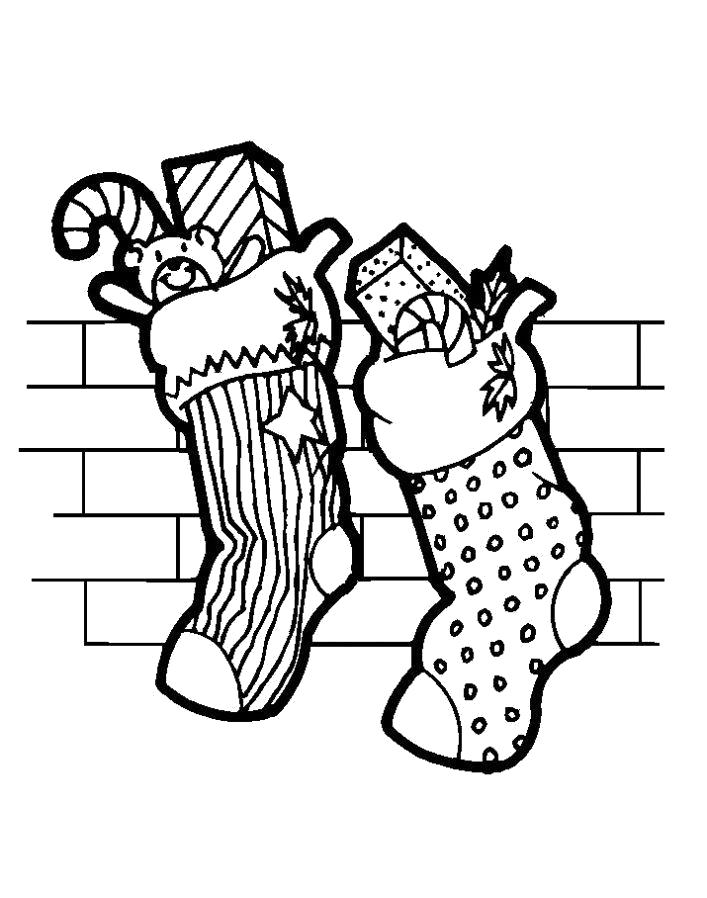 Название: Раскраска Раскраска подарки в носках. Категория: Новый год. Теги: Подарки.